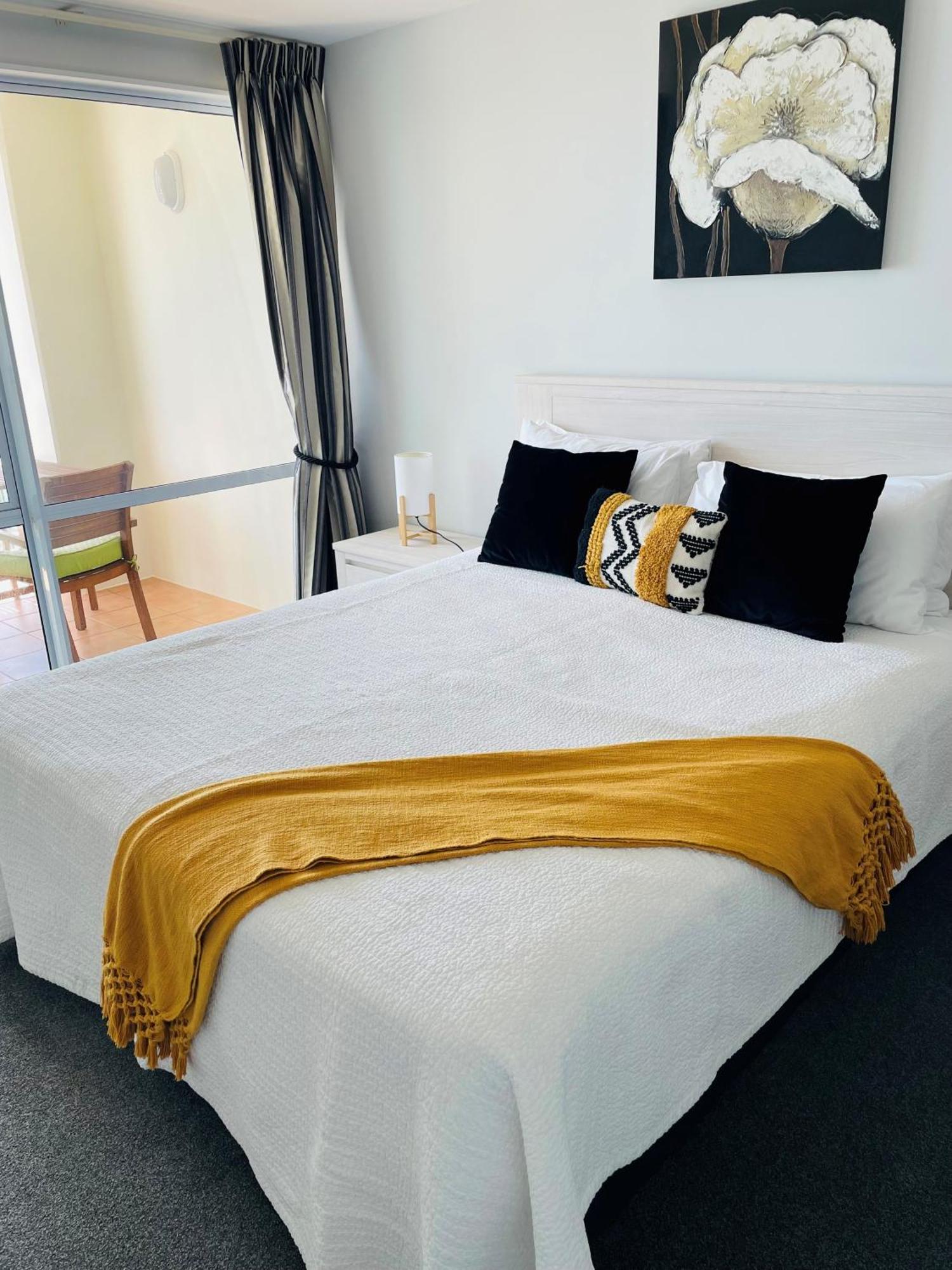 Beaumont Apartments Mount Maunganui Exteriör bild